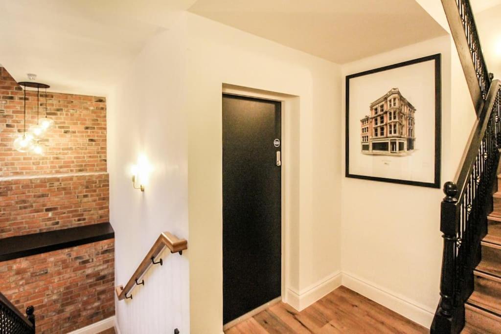 Spacious City Centre Lace Market Apartment 诺丁汉 外观 照片